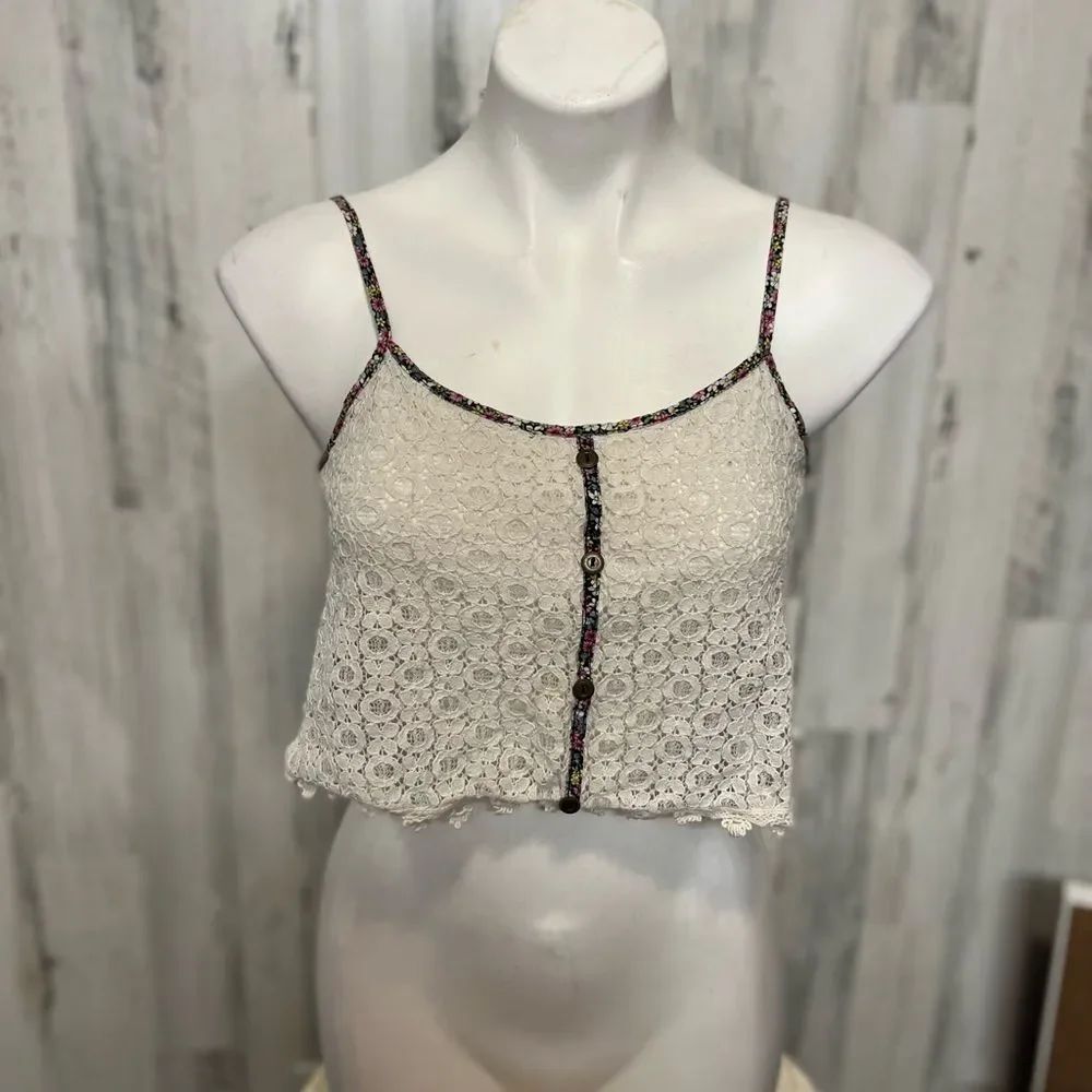 Paper Crane Cream Floral Lace Cami Crop Top Womens Size Extra Small XS Faux Butt